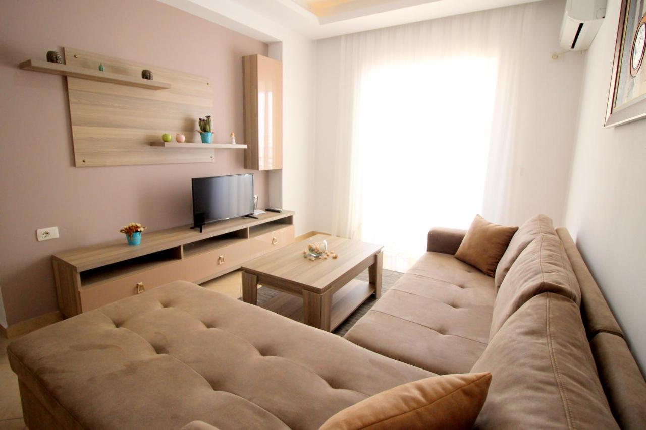 Atlantis Apartments Саранда Екстер'єр фото